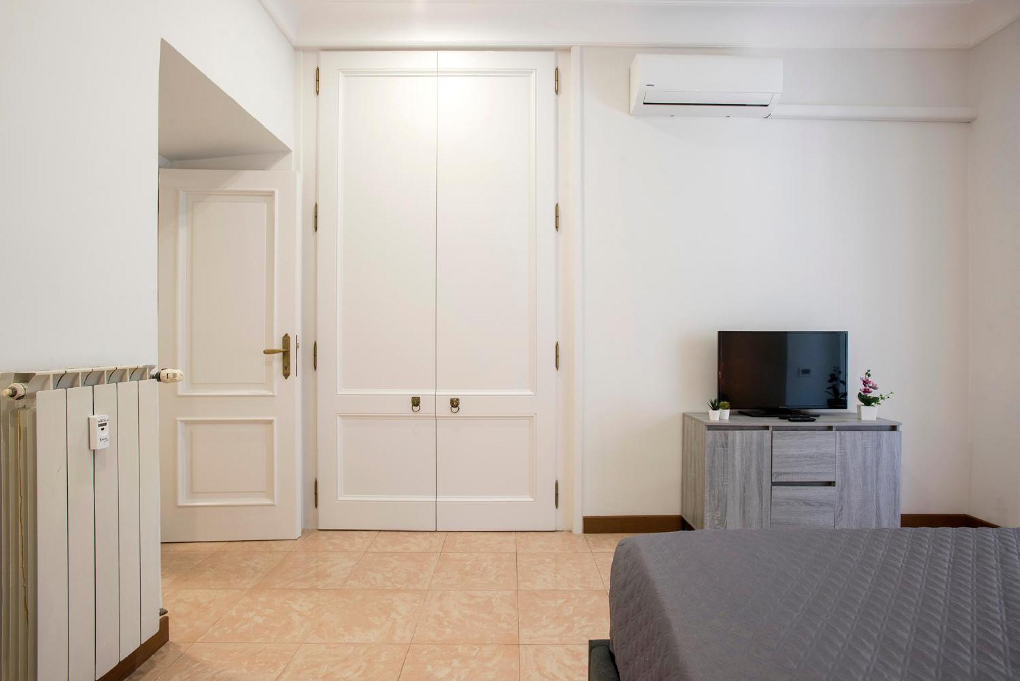 Appia Luxe - A Poche Fermate Del Centro Appartement Rome Buitenkant foto